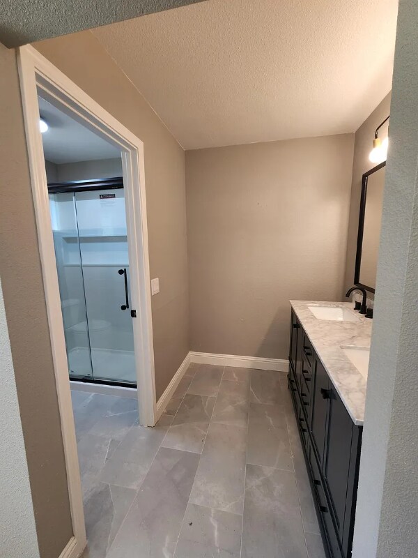 Foto del edificio - 440 Willamette Dr