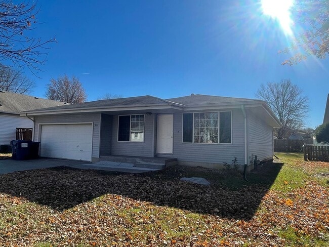 Building Photo - COMPLETELY REMODELED - Be The First To Live Here With The Updates SHORT TERM LEASE OPTION