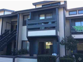 Building Photo - 65 Stenner St