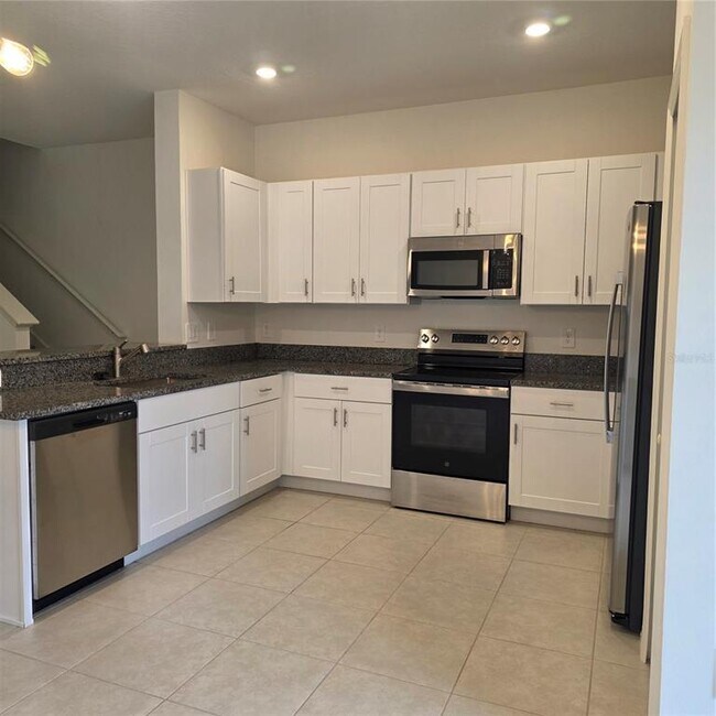 Foto del edificio - 6076 Shiner St
