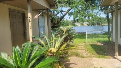Building Photo - 5411 E Shore Dr