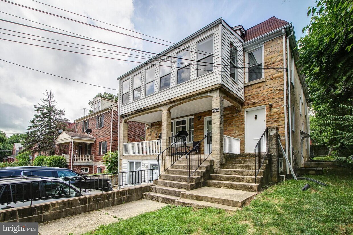 6120 41st Ave Unit 2, Hyattsville, MD 20782 Room for Rent in
