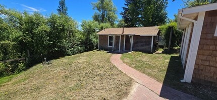 Building Photo - 105 Watertrough Rd