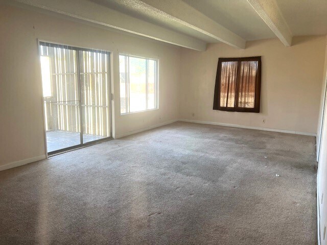 Building Photo - 2525 S Dayton Way