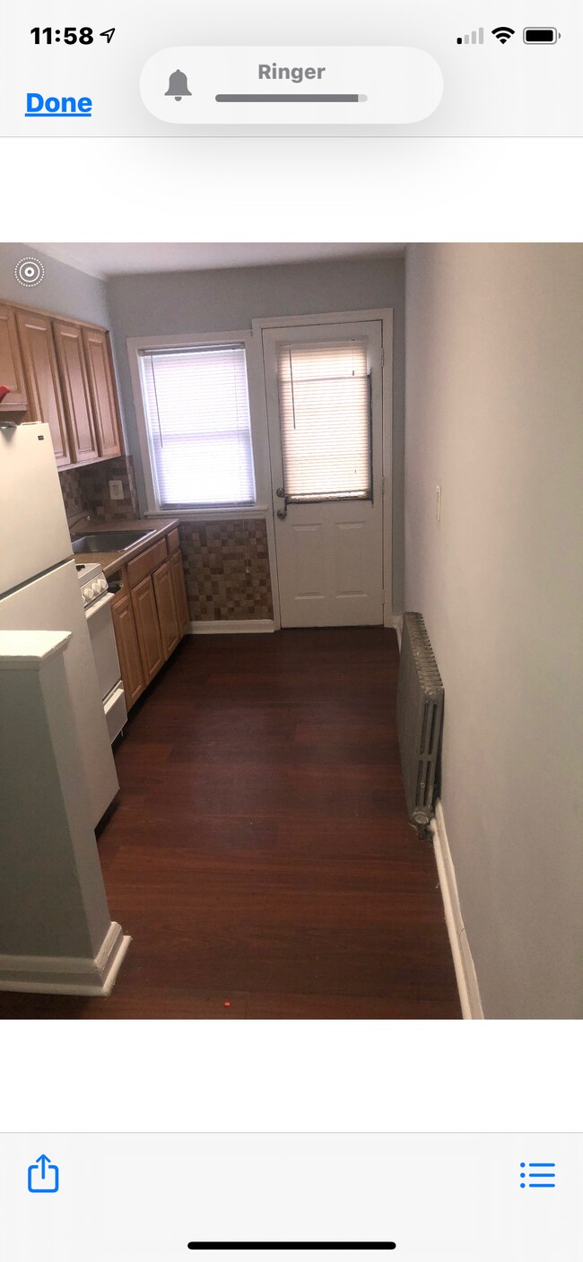 Building Photo - 5544 Midwood Ave