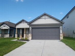 Building Photo - 6435 Downey Ln