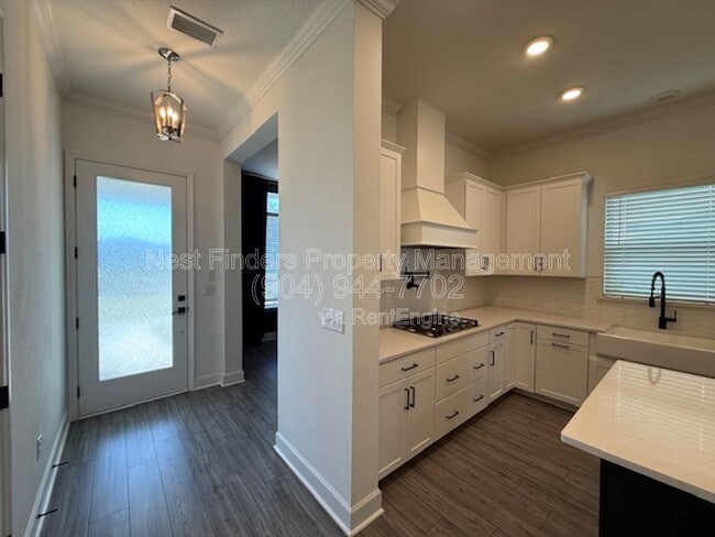 Building Photo - 119 Martha Ct.