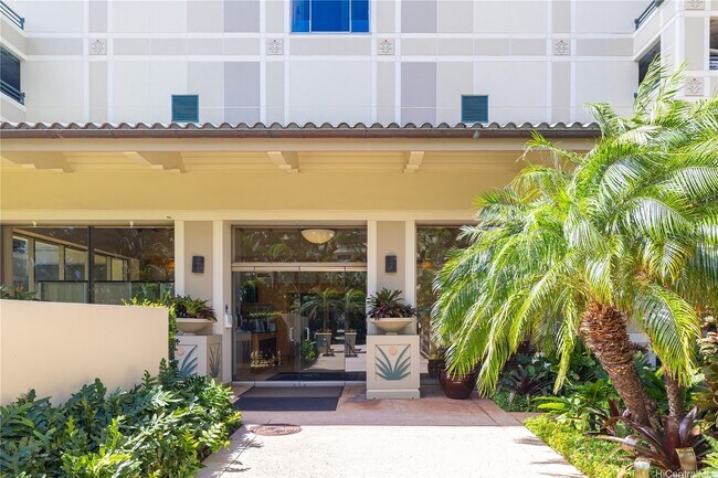 Foto del edificio - 421 Olohana St