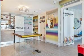 Building Photo - 1100 West Ave