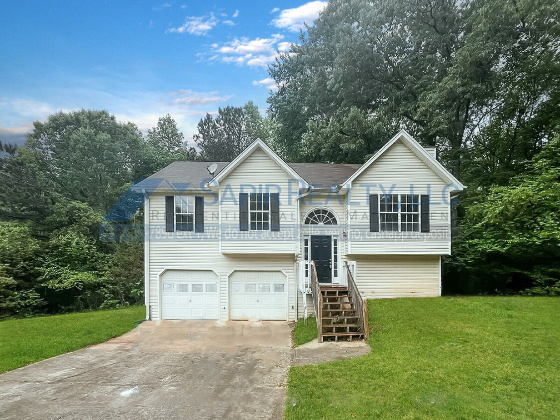 Primary Photo - 220 Beechwood Ln