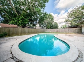 Building Photo - 6726 Grant Dr