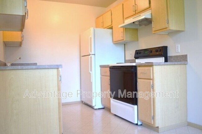 Foto del edificio - 739 Jackson St W