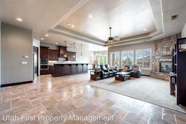 Foto del edificio - 3 br, 3 bath House - 388 S Leoni Way