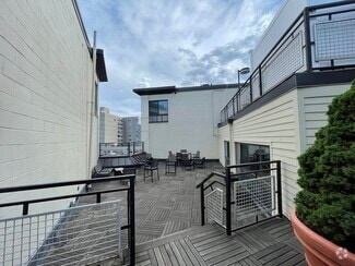 Building Photo - 19 Hallam St