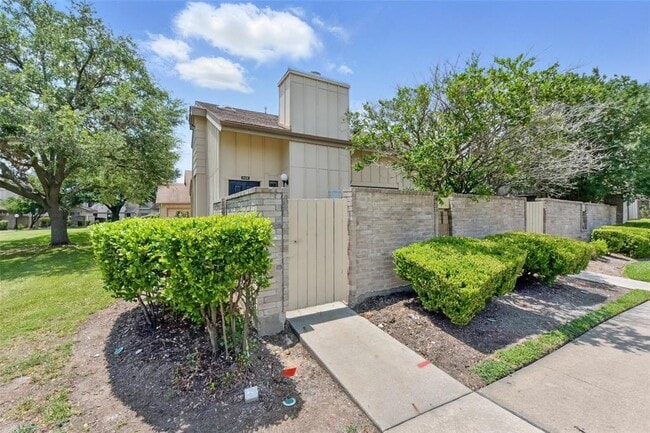 Building Photo - 3126 Windchase Blvd