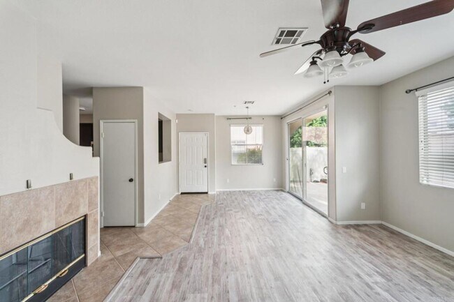 Foto del edificio - 3 Bedroom 2.5 Bathroom townhouse