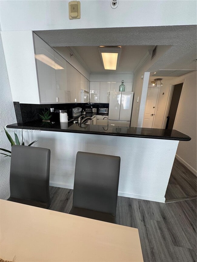 Foto del edificio - 2501 S Ocean Dr