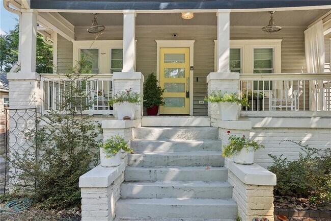Foto del edificio - 1003 Parsons St SW