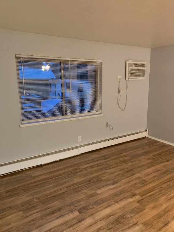 Building Photo - 3102 Archwood Ave