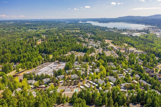 Aerial Photo - Cascade Ridge