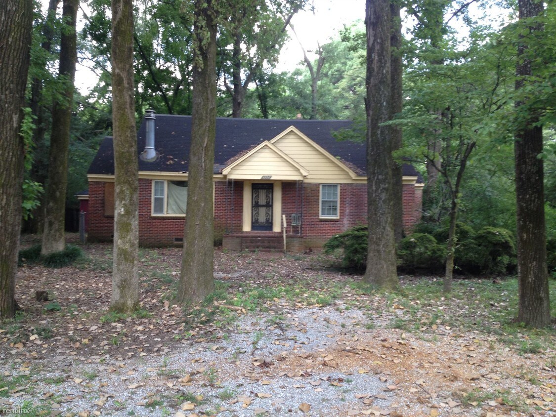 3279 Lakeview Rd, Memphis, TN 38116 House for Rent in Memphis, TN