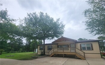 Building Photo - 3738 Smetana Rd