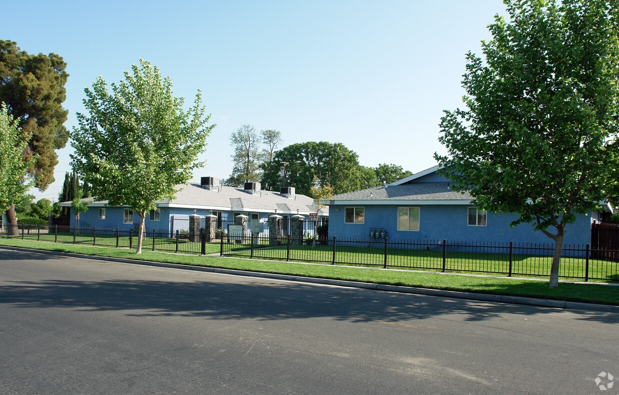 Building Photo - Addy B Apartments