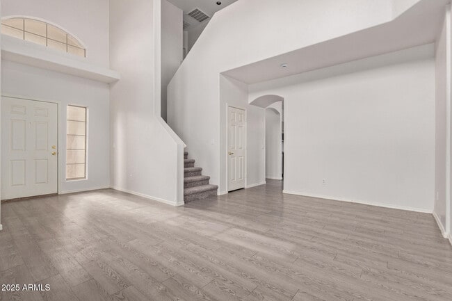 Foto del edificio - 2834 N Paisley Ln