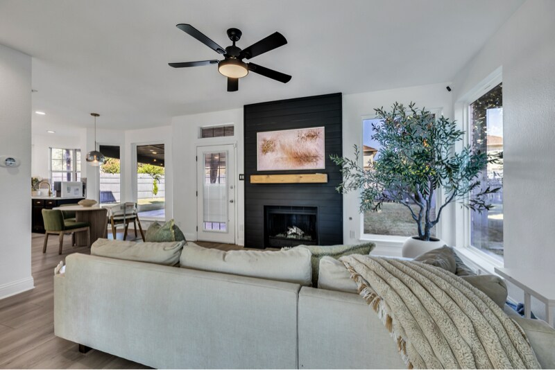 Foto principal - 409 Baldwin St