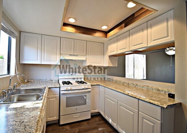 Building Photo - 34177 Emily Way