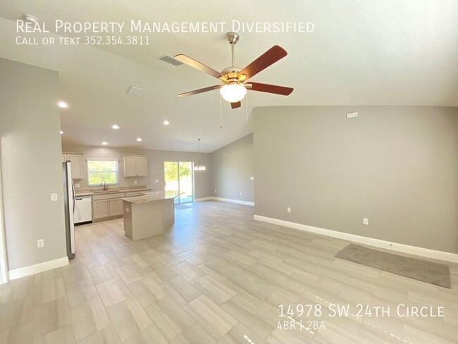 Foto del edificio - Desirable SW Ocala Neighborhood 4/2/2 *WON...