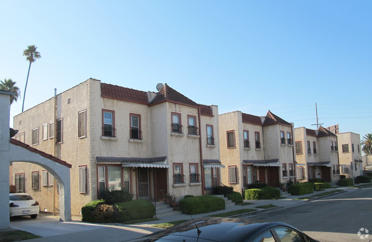 Foto principal - 2530 Vineyard Ave