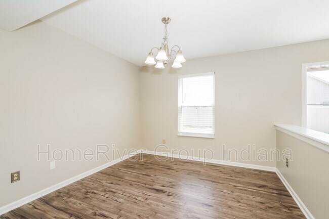 Foto del edificio - 7521 Jenison Dr