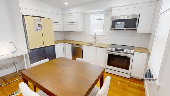 Foto del edificio - 36 Shepard St