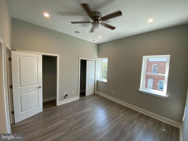 Foto del edificio - 2619 Reed St