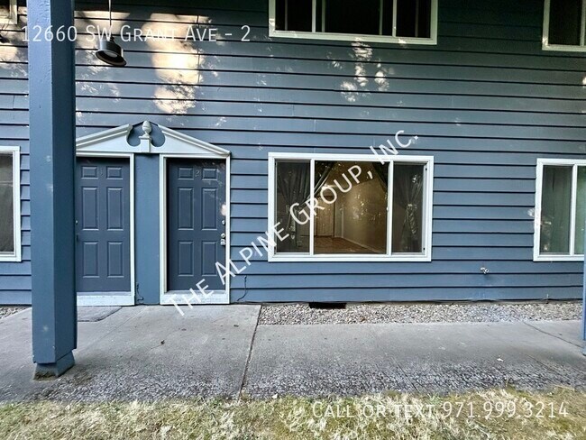Building Photo - 2 Bedroom in Quiet Multiplex!