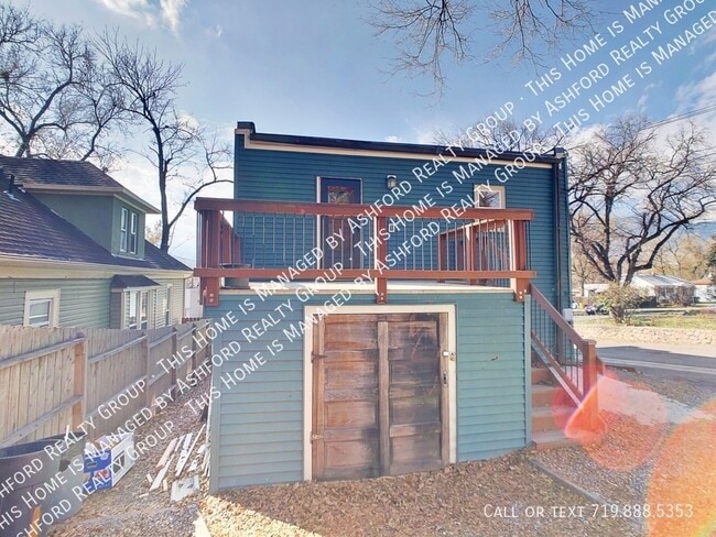 Building Photo - 1132 W Kiowa St