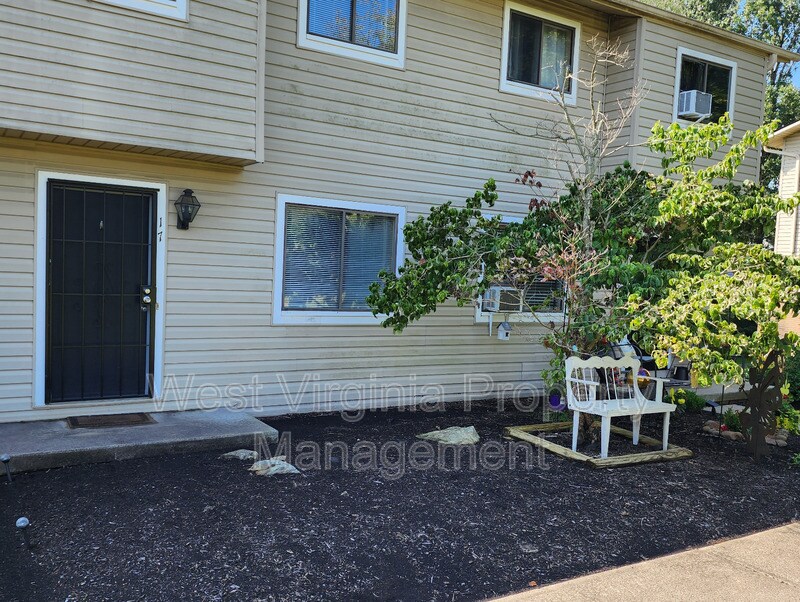 Primary Photo - 17 Cherrywood Terrace
