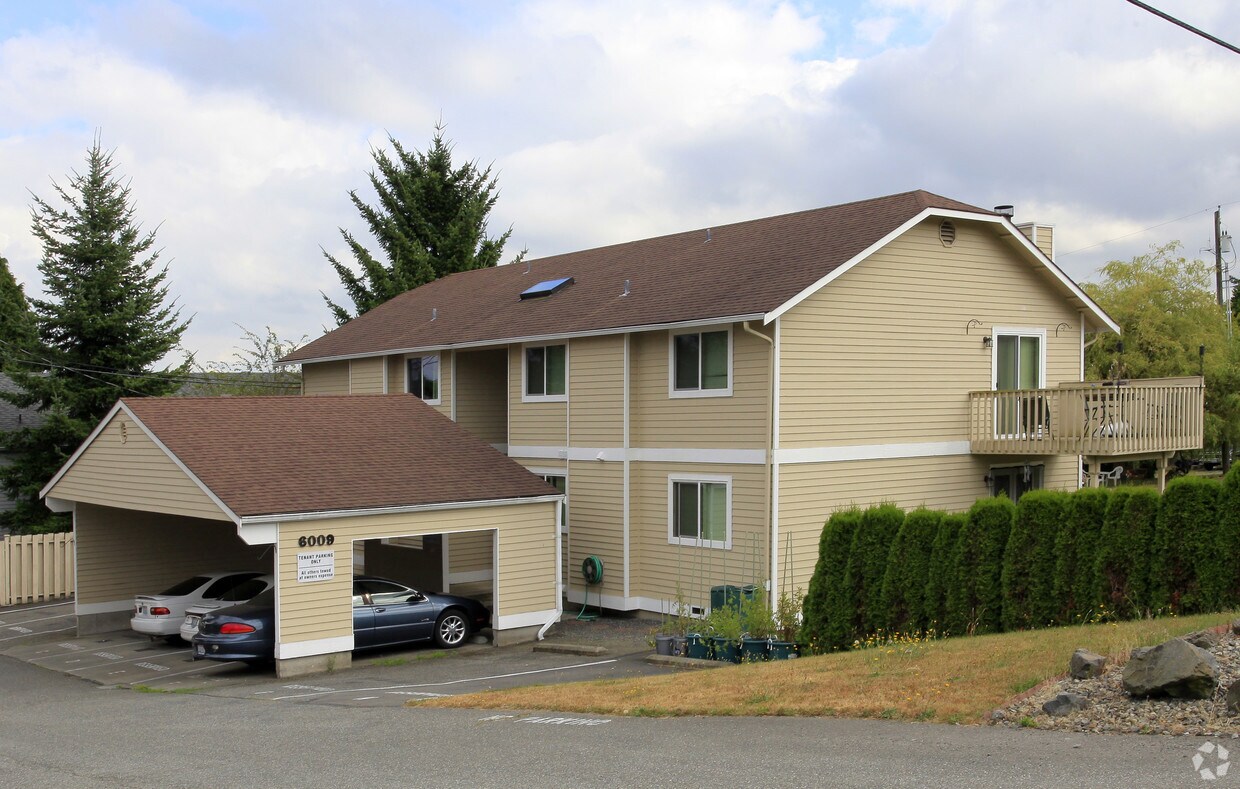 60036009 Broadway, Everett, WA 98203 Apartments in Everett, WA