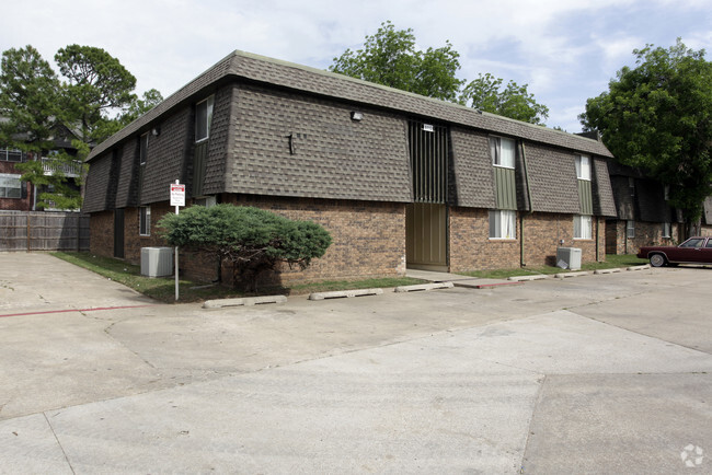 Building Photo - Pecan Creek Apartments