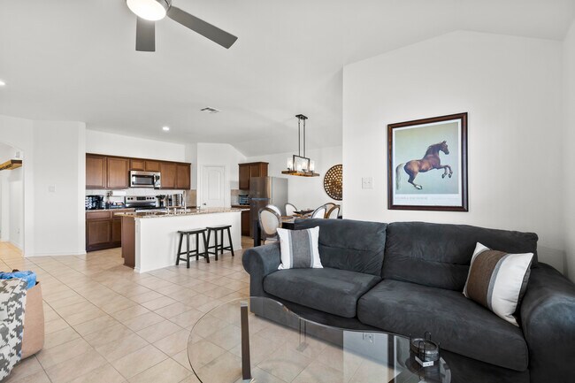 Foto del edificio - 1111 Mercury Dr