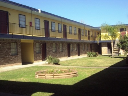 Building Photo - 105 Cemetary Rd