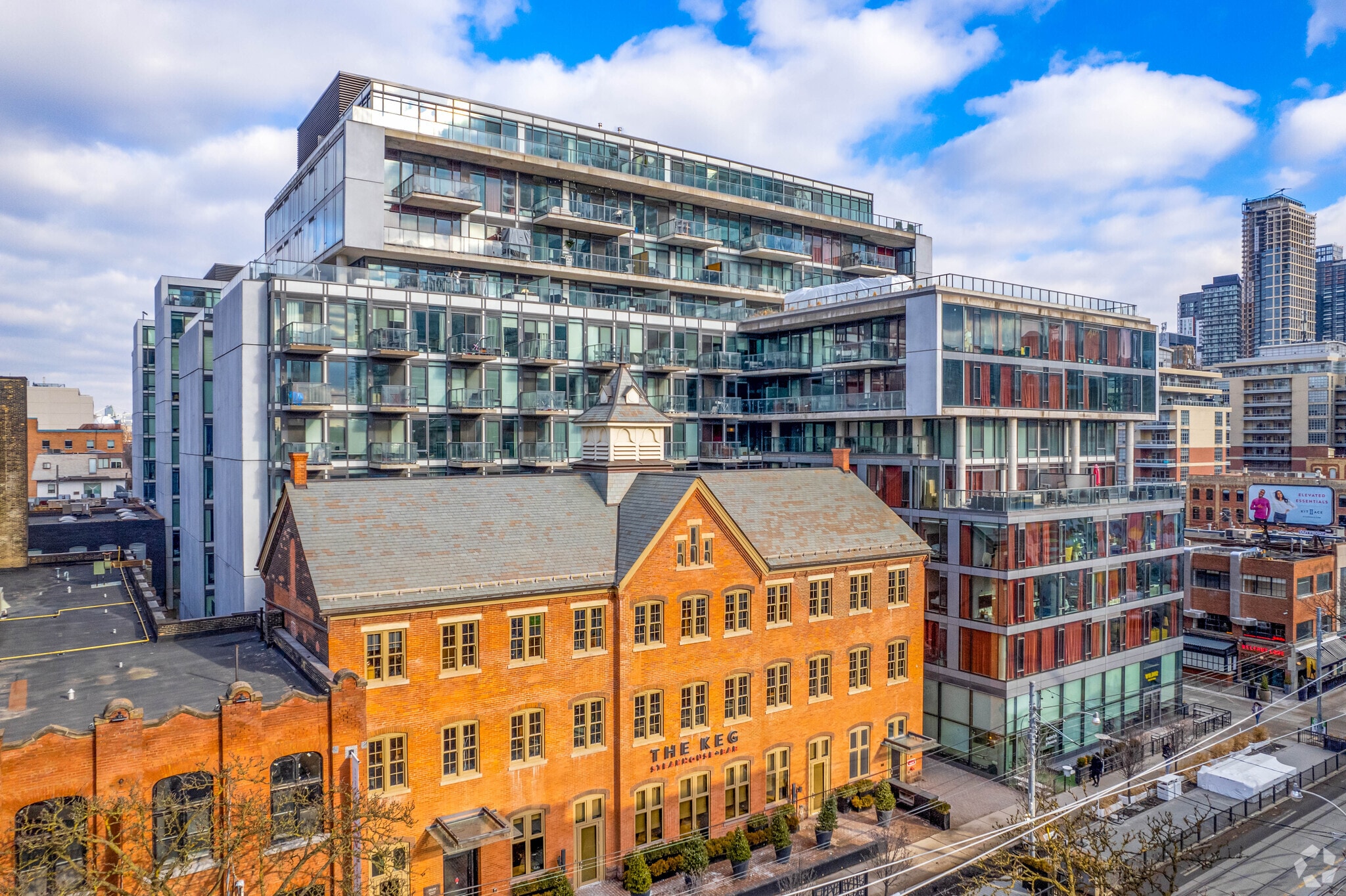 Fashion House Condos