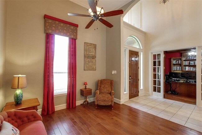 Foto del edificio - 5408 Golden Sunset Ct