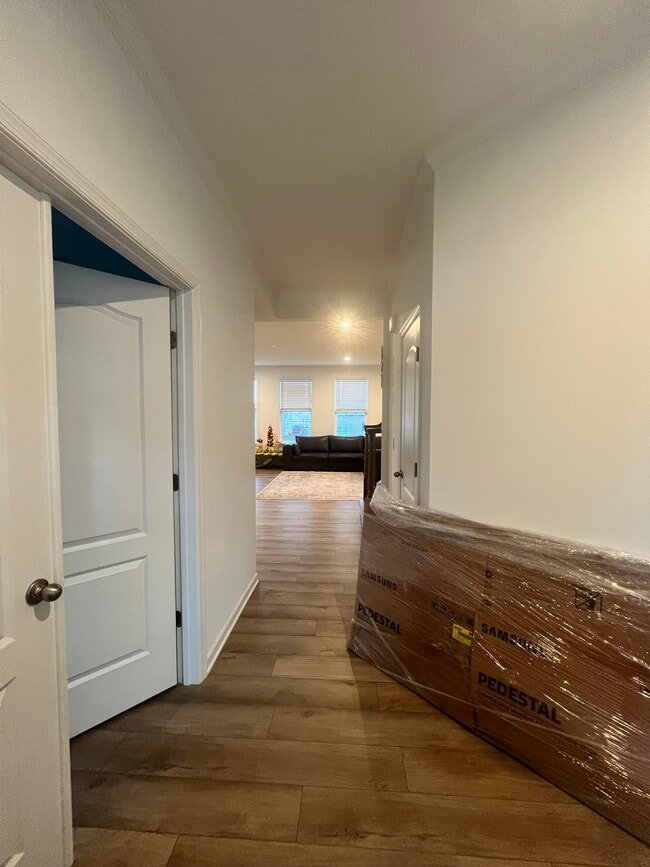 Building Photo - 230 Newbury St