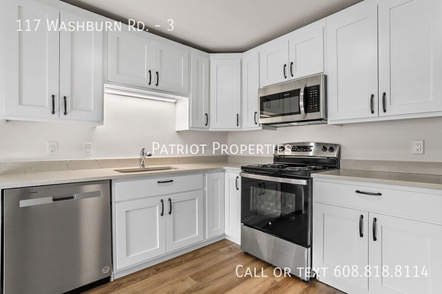 Primary Photo - 117 Washburn Rd