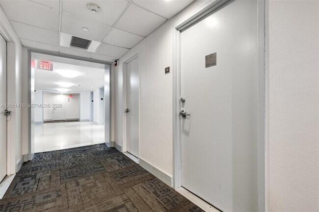 Foto del edificio - 1200 West Ave