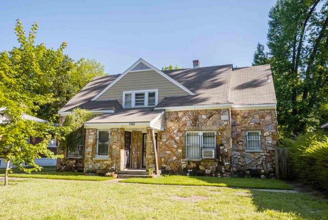 Quaint multi-unit home in friendly Evergreen neighborhood - 1742 North Pkwy