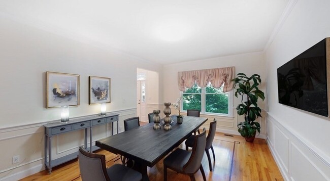 Foto del edificio - 161 Brookline St