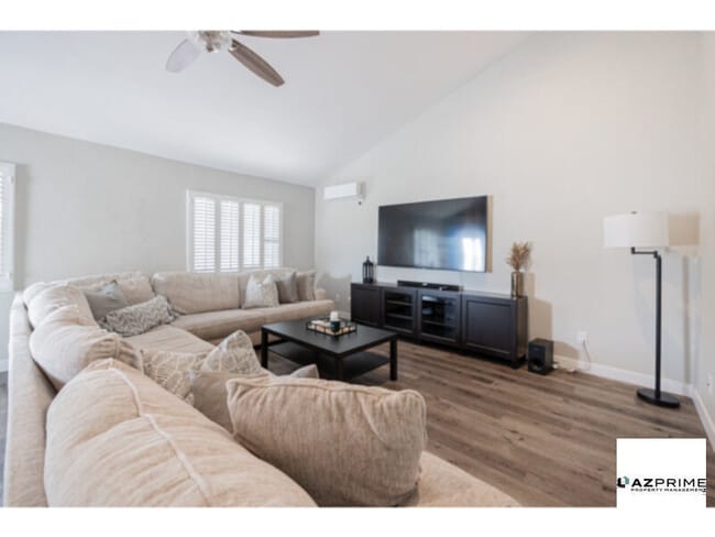 Building Photo - Furnished 3/2 Chandler House - Style, Spac...